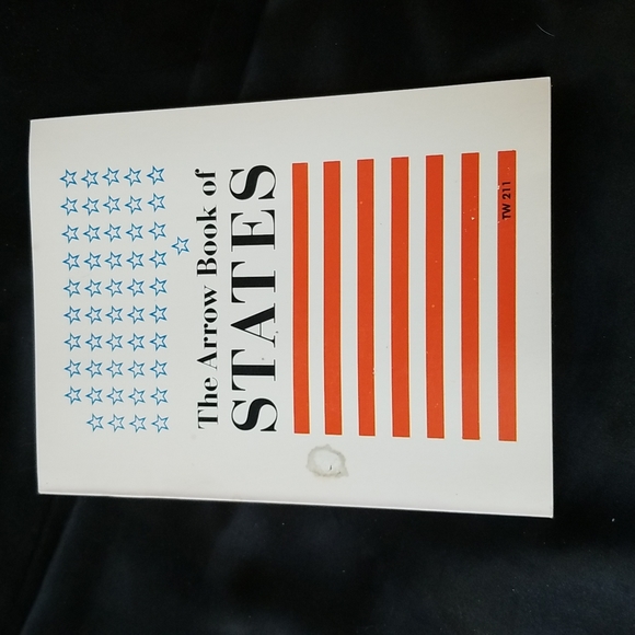 📚🇺🇲VINTAGE AMERICAN BOOKS - Picture 10 of 16